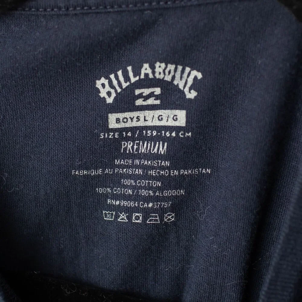 Billabong Boys L 14 T-Shirt Black Shark Graphic Logo Skate Surf Short Sleeve